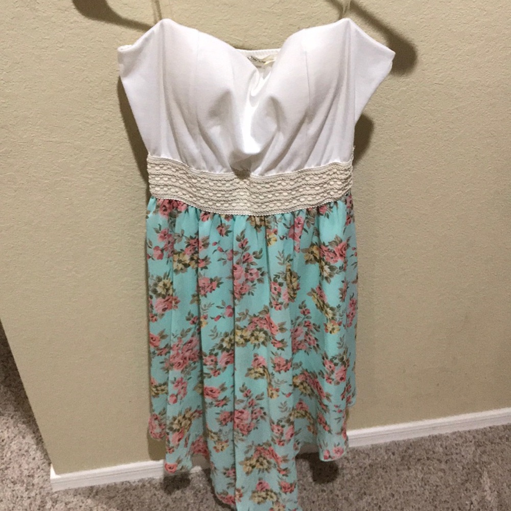 Wild daisy dress large worn once